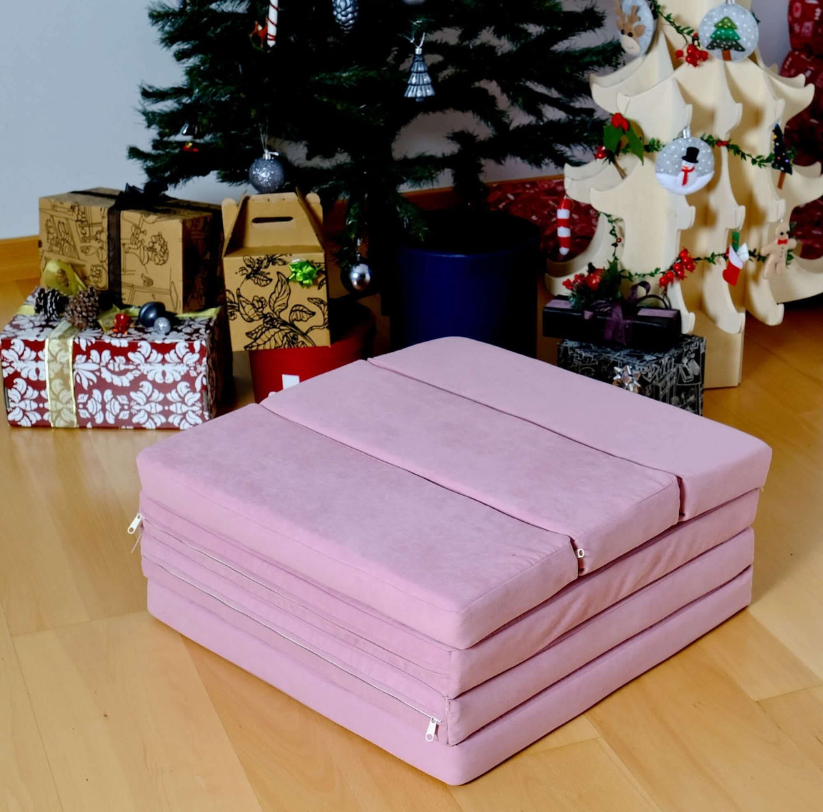 Kids Play Mat & Convertible Couch for Fun & Relaxation