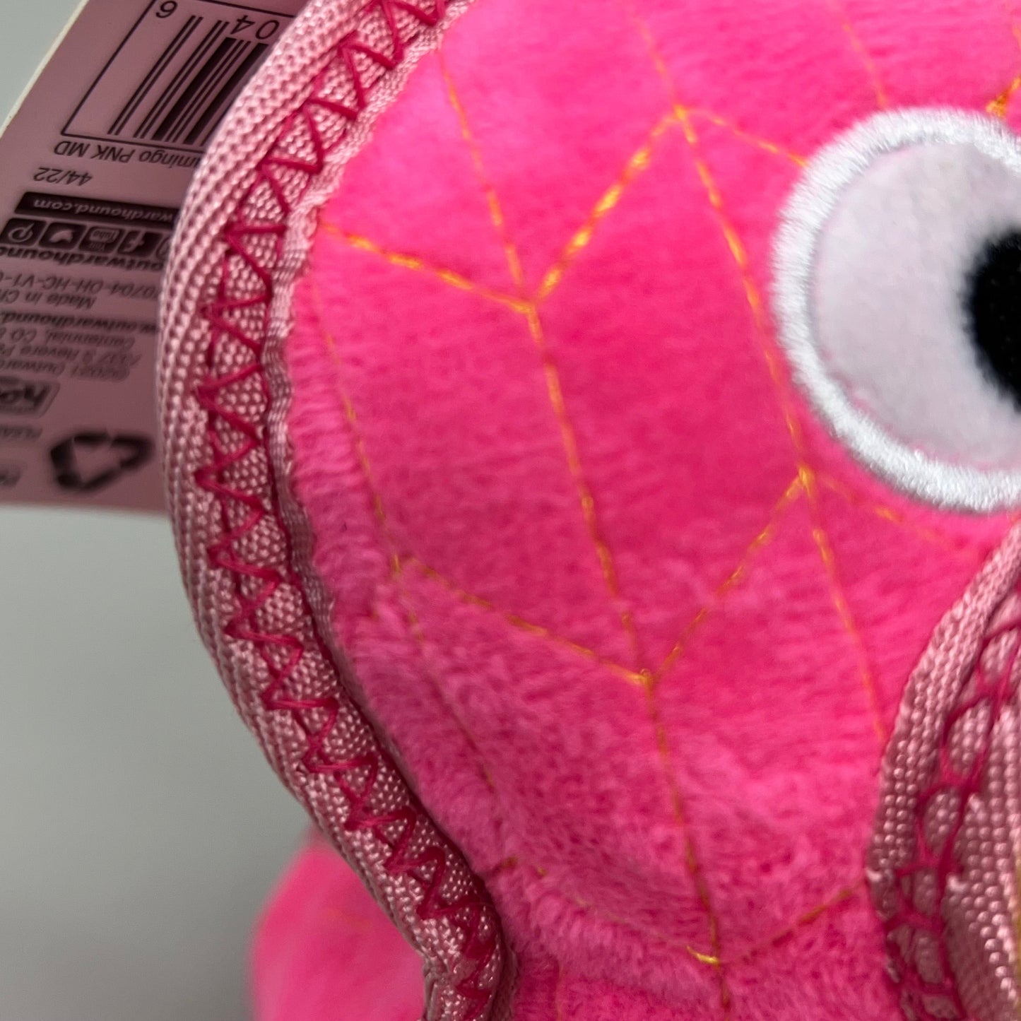 Outward Hound Xtreme Seamz Flamingo Dog Toy – Medium Pink, 2-Pack