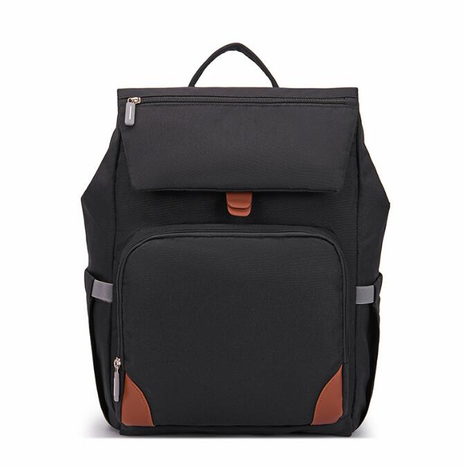 Multifunctional Mommy Bag – Waterproof, Large Capacity & Foldable Baby Bed