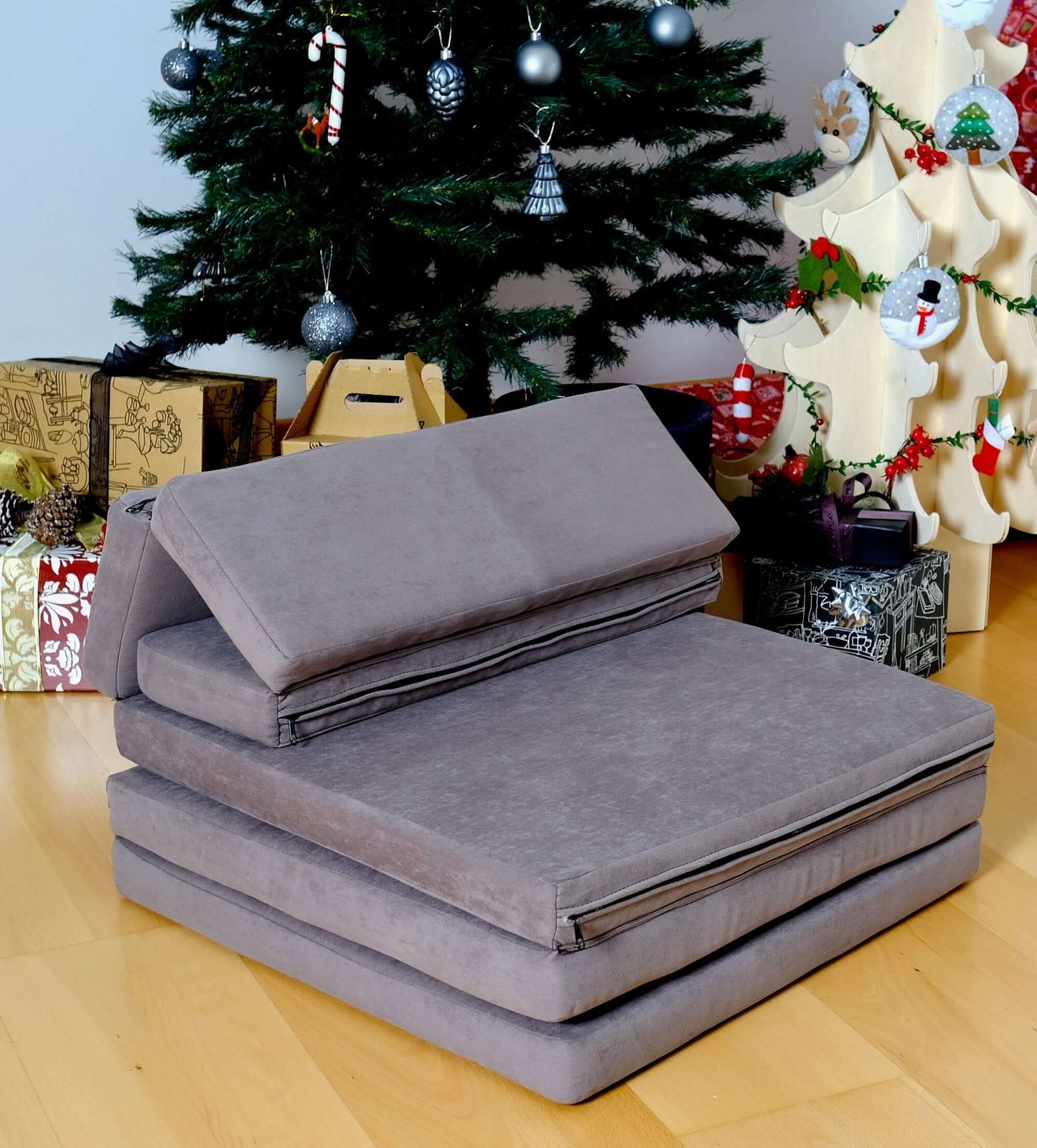 Kids Play Mat & Convertible Couch for Fun & Relaxation